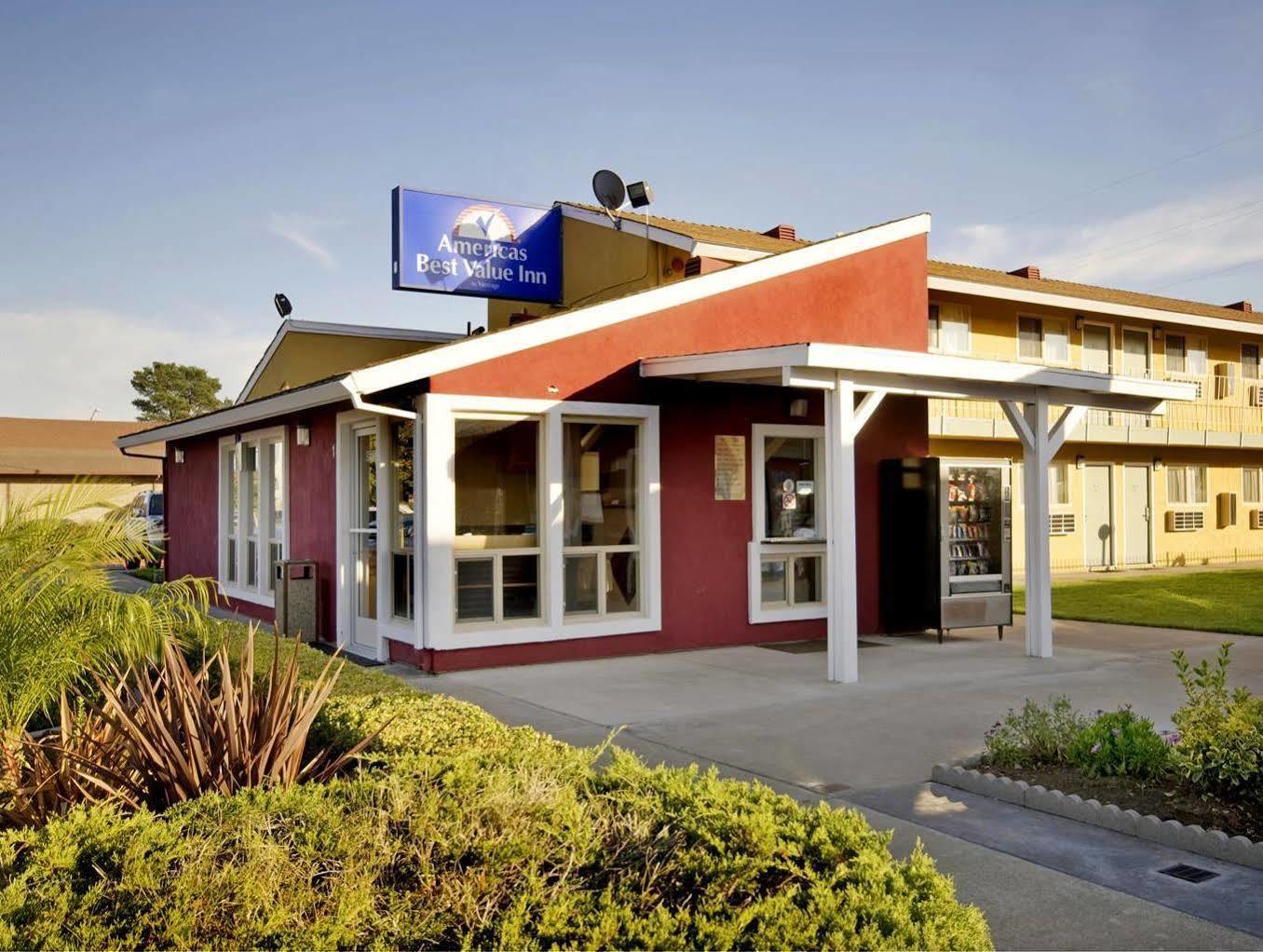 Oasis Inn Sacramento- Elk Grove Exterior foto